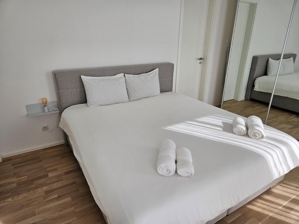 New Spacious Two Bedroom Center With Parking, Near Public Transport Luxemburgo Exterior foto